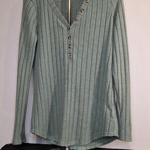 Source Unknown Ribbed Button-Detail Long Sleeve Top - Sage